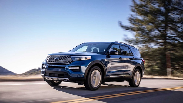 В Детройте показали новый Ford Explorer шестого поколения. Новинка должна появиться в 2020 году, с задним или подключаемым полным приводом. Вместе со стандартным 2,3-литровым двигателем с турбонаддувом, машина будет выдавать мощность более 300 сил.