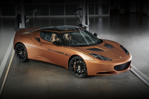 В Великобритании на продажу выставили купе Lotus Evora 414E Hybrid – уникальный гибридный прототип 2010 года. На нём разрешено ездить по обычным дорогам, но стоит он прилично – 150 000 фунтов стерлингов (12,8 миллиона рублей)