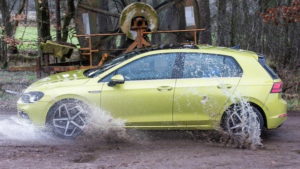 Несмотря на то, что новый Гольф всё ещё доделывают, уже известна дата начала продаж хэтча следующего поколения