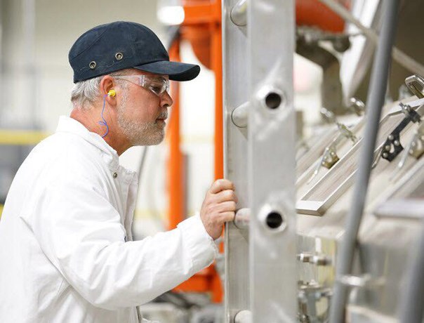 Apple выделит компании Corning $200 млн 