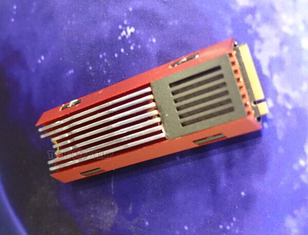 GeIL комплектует SSD Shuttle типоразмера M.2 флэш-памятью NAND двух типов