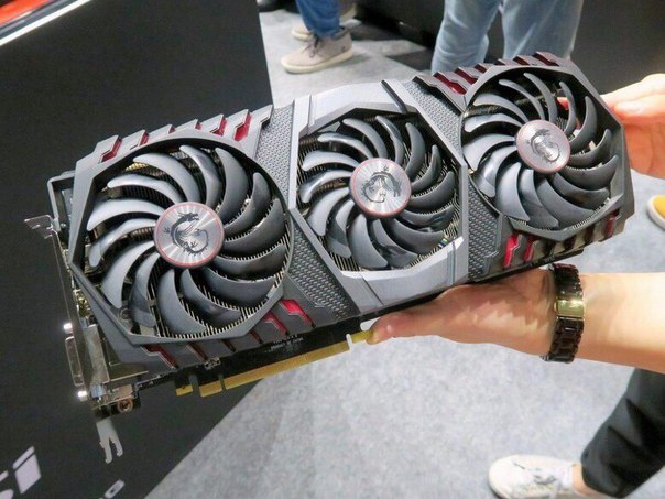 Видеокарта MSI GeForce GTX 1080 Ti Gaming X Trio по габаритам не будет уступать модели Lightning Z