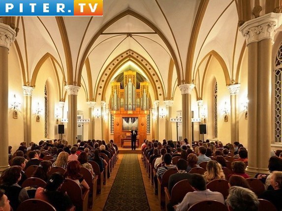 Друзья, подводим итоги быстрого розыгрыша на концерт органной музыки! Поздравляем пользователя Инну Бочарову  