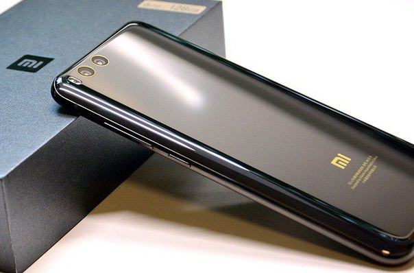 Xiaomi занимает третье место на украинском рынке смартфонов, но все еще не готова продавать новинки в США