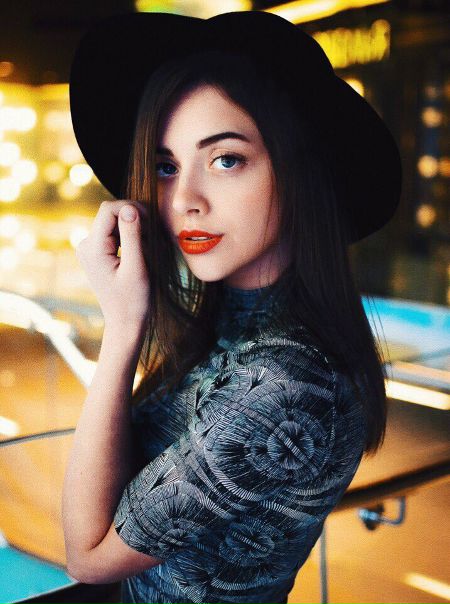 Instagram: kamillla_g