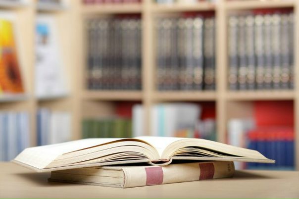 Уникальные случаи несвоевременной сдачи книг в библиотеку (но их все-таки вернули)