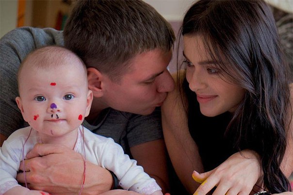 Темникова призналась, что едва не потеряла дочь во время родов