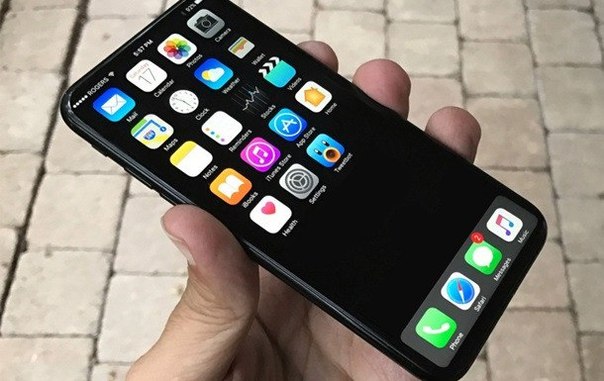 Apple не сможет полностью перейти на экраны OLED в iPhone в 2019 году 