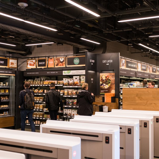 Amazon официально открыла свой первый продуктовый магазин без касс