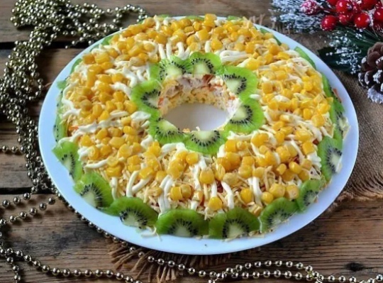 КУРИНЫЙ САЛАТИК НА НОВЫЙ ГОД 