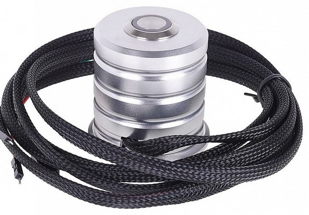 Кнопка питания Alphacool Powerbutton стоит 30 евро 