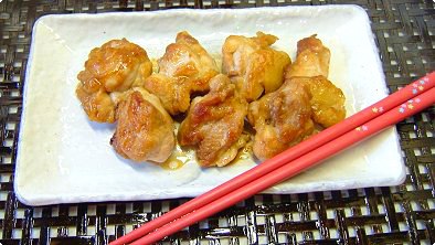 Жареная курица с соевым соусом 