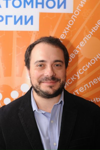 Александра Друзя обвинили в мошенничестве