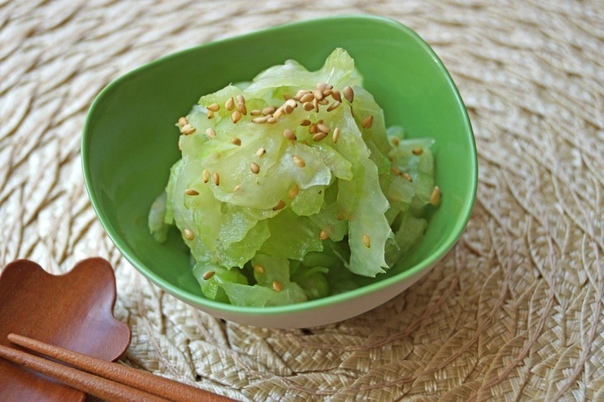 Суномоно с сельдереем/Celery Sunomono. 
