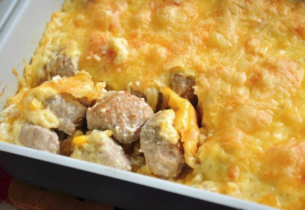 Фрикадельки с кукурузой под сырной корочкой 
