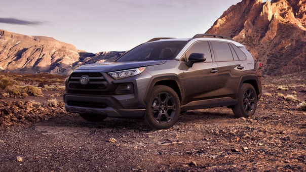 Подразделение Toyota Racing Development впервые доработало кроссовер RAV4. Похоже, первый блин не вышел комом – автомобиль получил усиленный обвес, широкие накладки на колёсных арках и рейлинги на крыше. 