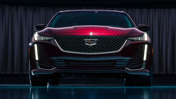 Cadillac показал седан CT5, который заменит сразу три модели – ATS, CTS и XTS. Их производство заканчивается в этом году. В базе новинка получит двухлитровую «турбочетвёрку», а старшие модификации оснастят трёхлитровым V6 с двумя турбинами: