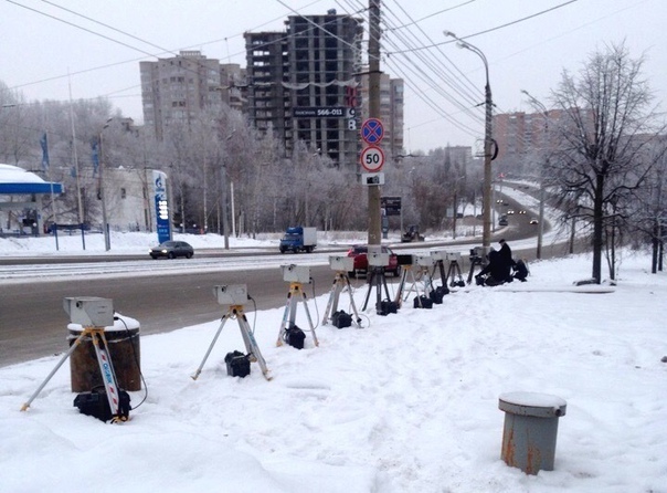 Когда впереди праздники, а ты еще не успел заработать на подарки.
