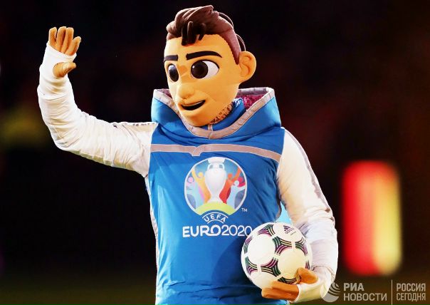  Представлен официальный талисман чемпионата Европы 2020 года. Его зовут Скиллзи. Как вам