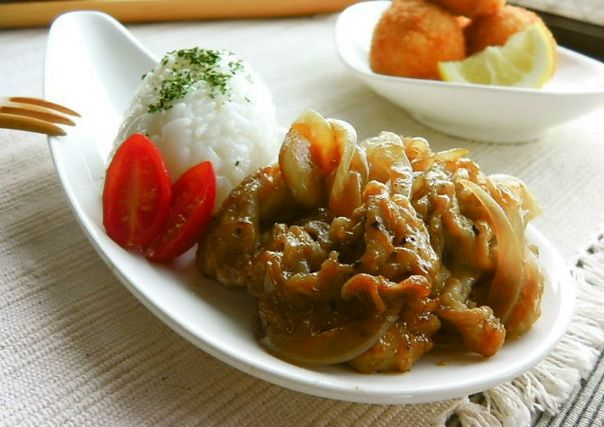 Жареная свинина с имбирём/Tender Pan Fried Ginger Pork. 