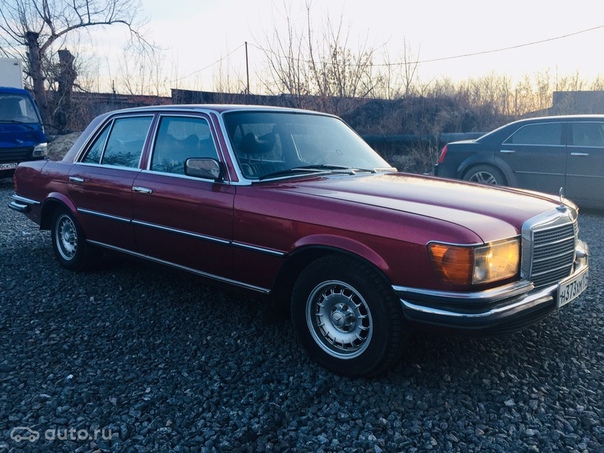 Mercedes-Benz W116 — серия представительских легковых автомобилей, производившаяся с сентября 1972 года по сентябрь 1980 года. Автомобили W116 были первыми моделями компании, которые официально именовались S-классом.