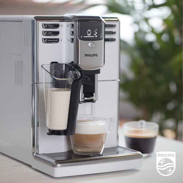 Улыбайтесь чаще! Весна пришла!  Наслаждаться этим временем года лучше с ароматным кофе из свежемолотых зерен из автоматической кофемашины Philips LatteGo. Благодаря уникальному капучинатору, вы получите кофе с нежной молочной пеной, а при нажатии всего одной кнопки вы сможете сделать один из пяти видов кофе.