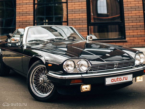 V12 под капотом, коллекционное состояние, родная краска и реальный пробег. Шикарная машина для выхода в свет. Без подводных камней. Только удовольствие от вождения. 