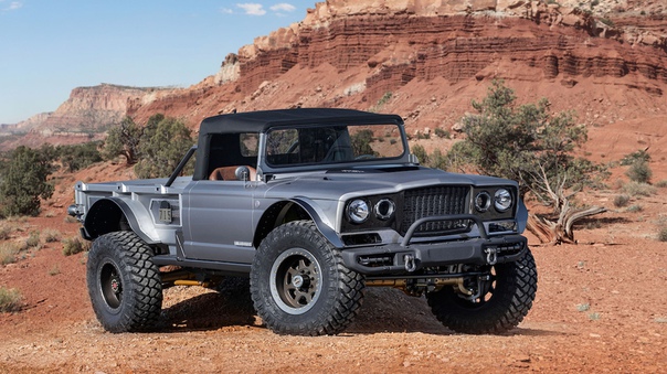 Jeep при участии заводского ателье Mopar подготовил шесть шоу-каров на базе новейшего пикапа Gladiator для 53-го ежегодного пасхального сафари Easter Jeep Safari. Среди них есть даже 700-сильный концепт, стилизованный под военный грузовик 1960-х годов: