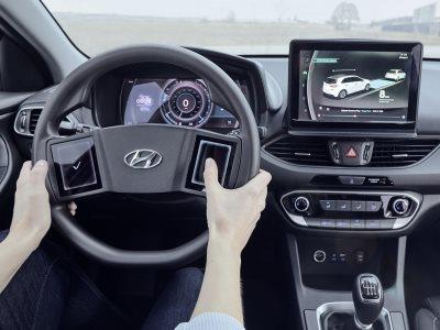 В Hyundai нашли, куда поставить дополнительные сенсорные экраны 