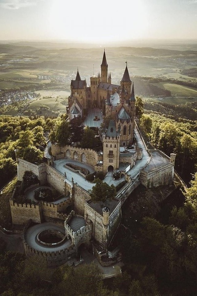 Замок Гогенцоллерн, Германия.